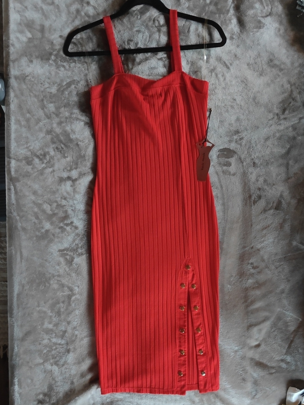 Haute Monde Red Ribbed Midi Dress with Snap-Button Side Slit